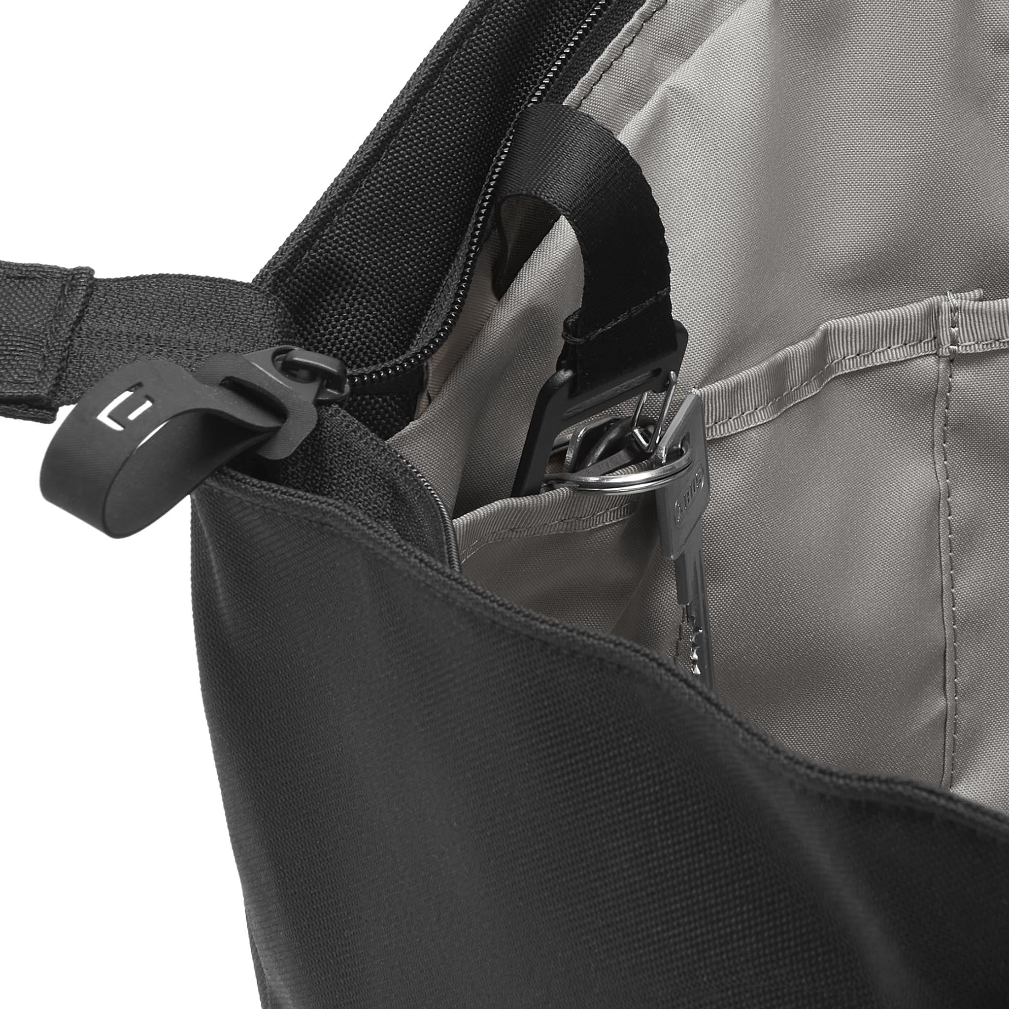 Tote Bag Recycled Polyester Black - Lilienthal Berlin