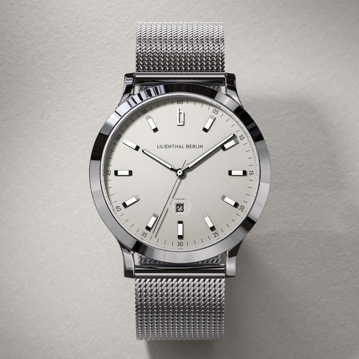 Huxley II – Alabaster White